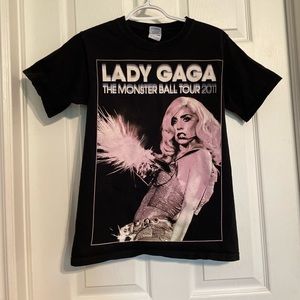 Lady gaga 2011 concert tshirt